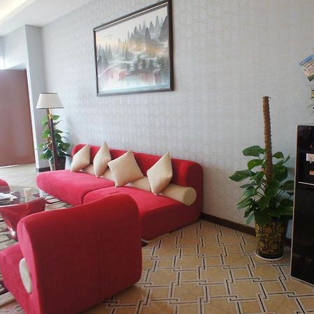 Hotel Zamburger Bukit Indah Johor Bahru Exterior photo