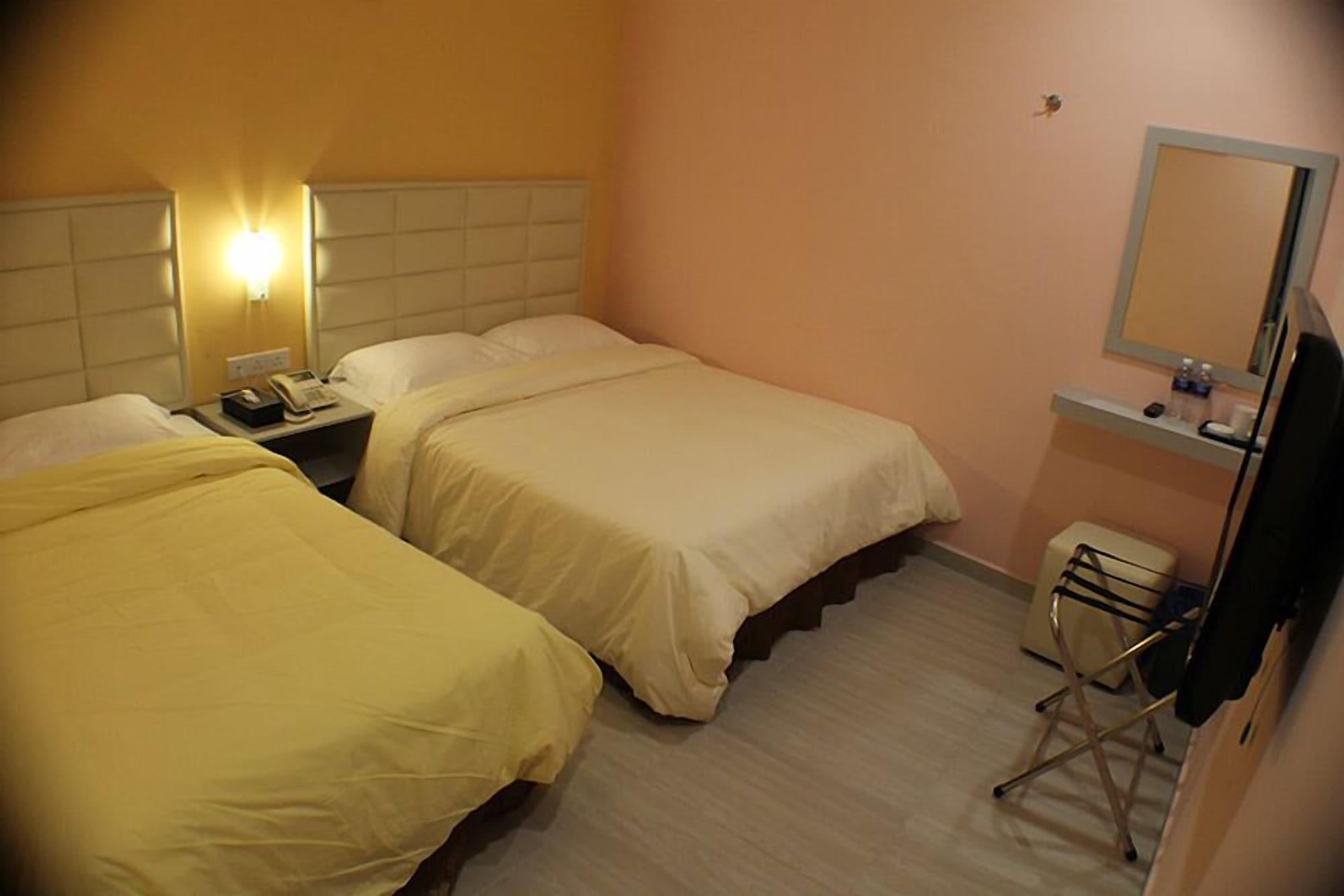 Hotel Zamburger Bukit Indah Johor Bahru Exterior photo